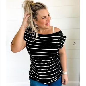Blakeley off the shoulder top